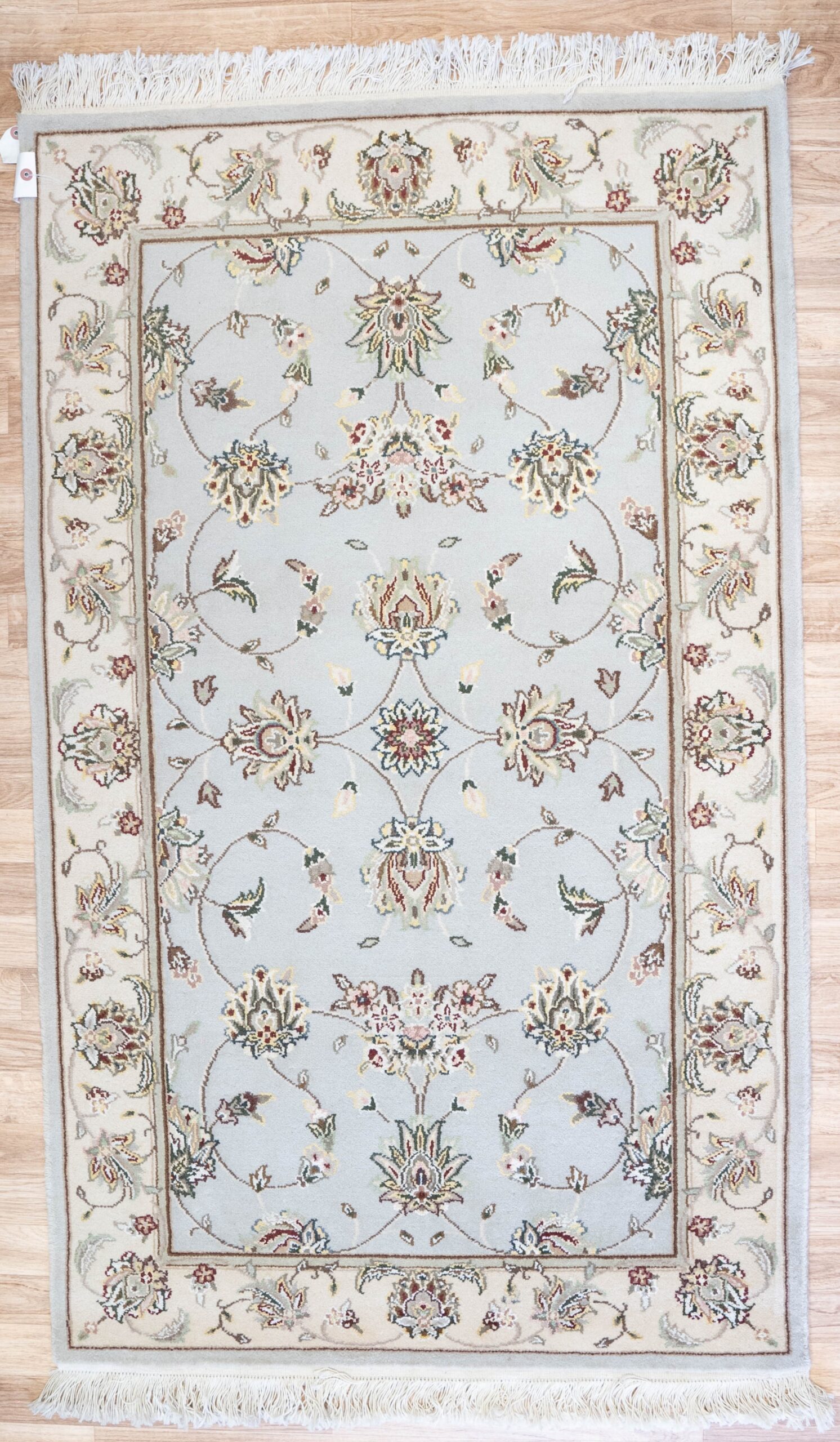 Tabriz Wool Silk rug 3’x5′