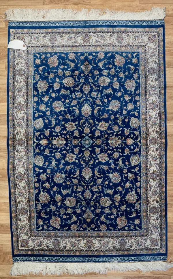 Qum Design Silk Rug 3'x5'