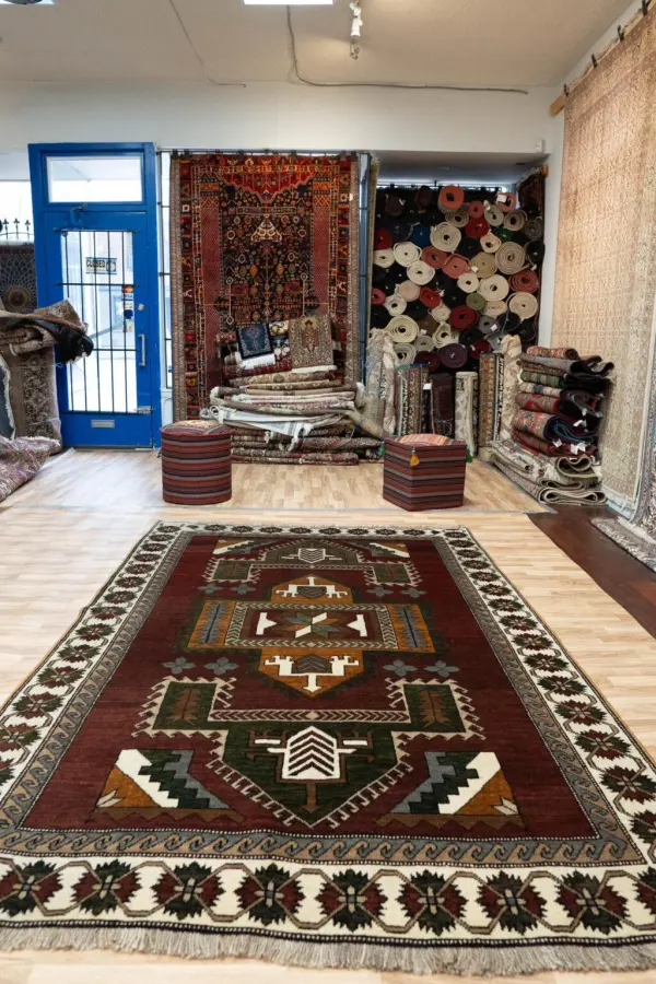 Qashqai Wool Rug 6'x9' View 5