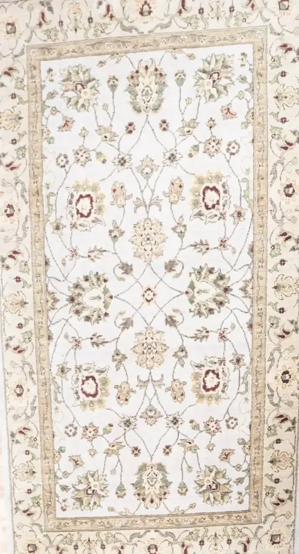 Kashan Wool Rug 5 x 8'