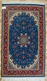 Isfahan Wool Silk Rug 3.10'x5.11' Main View