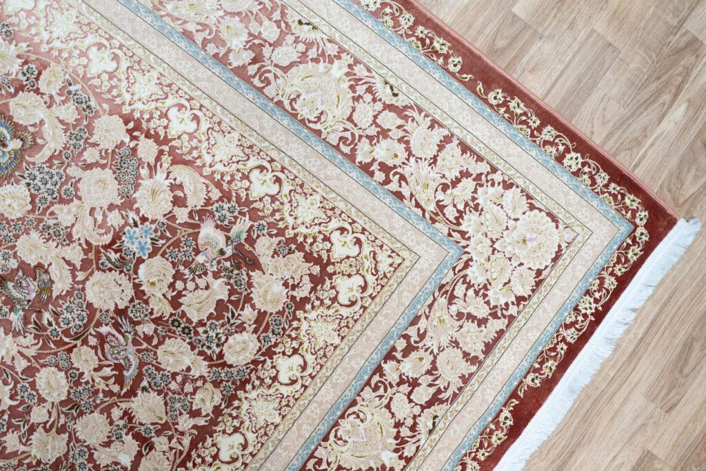 Tabriz Design Wool Rug 7'x10' View 3