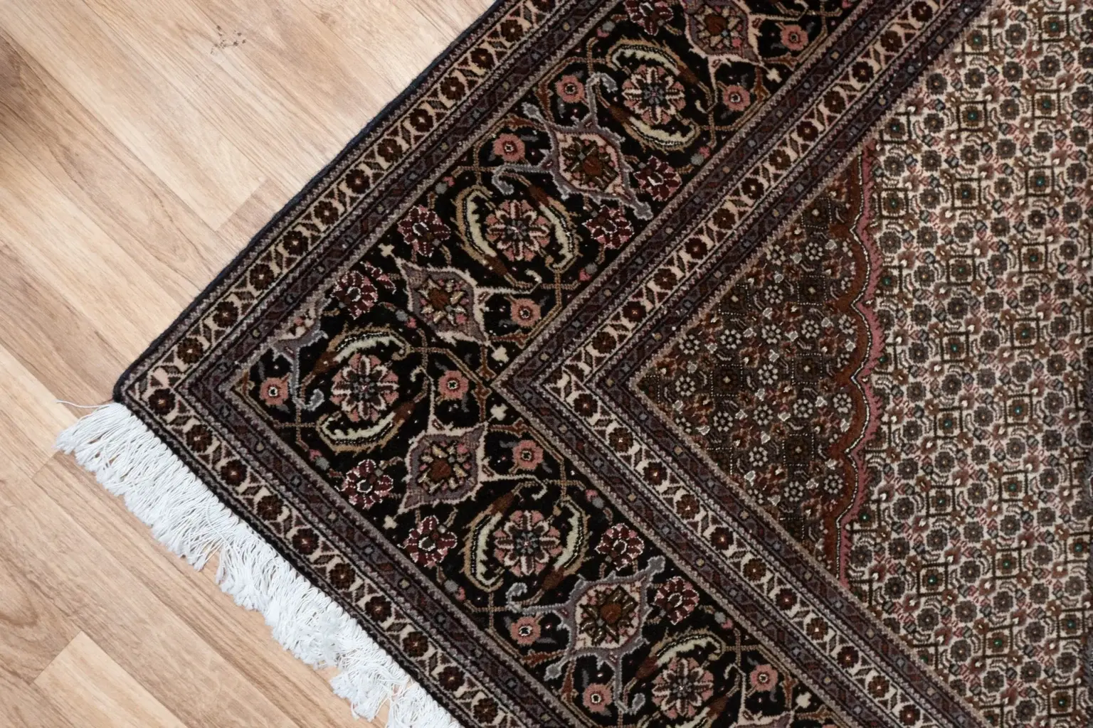 Tabriz Wool Rug 6.8 x 9.8 View 2