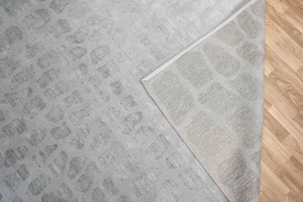 Tibet Rug 6.8'x9.8' View 5