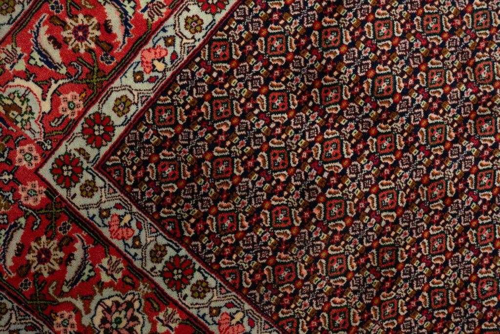 Sanandaj Wool Rug 7.10x11.6 View 4