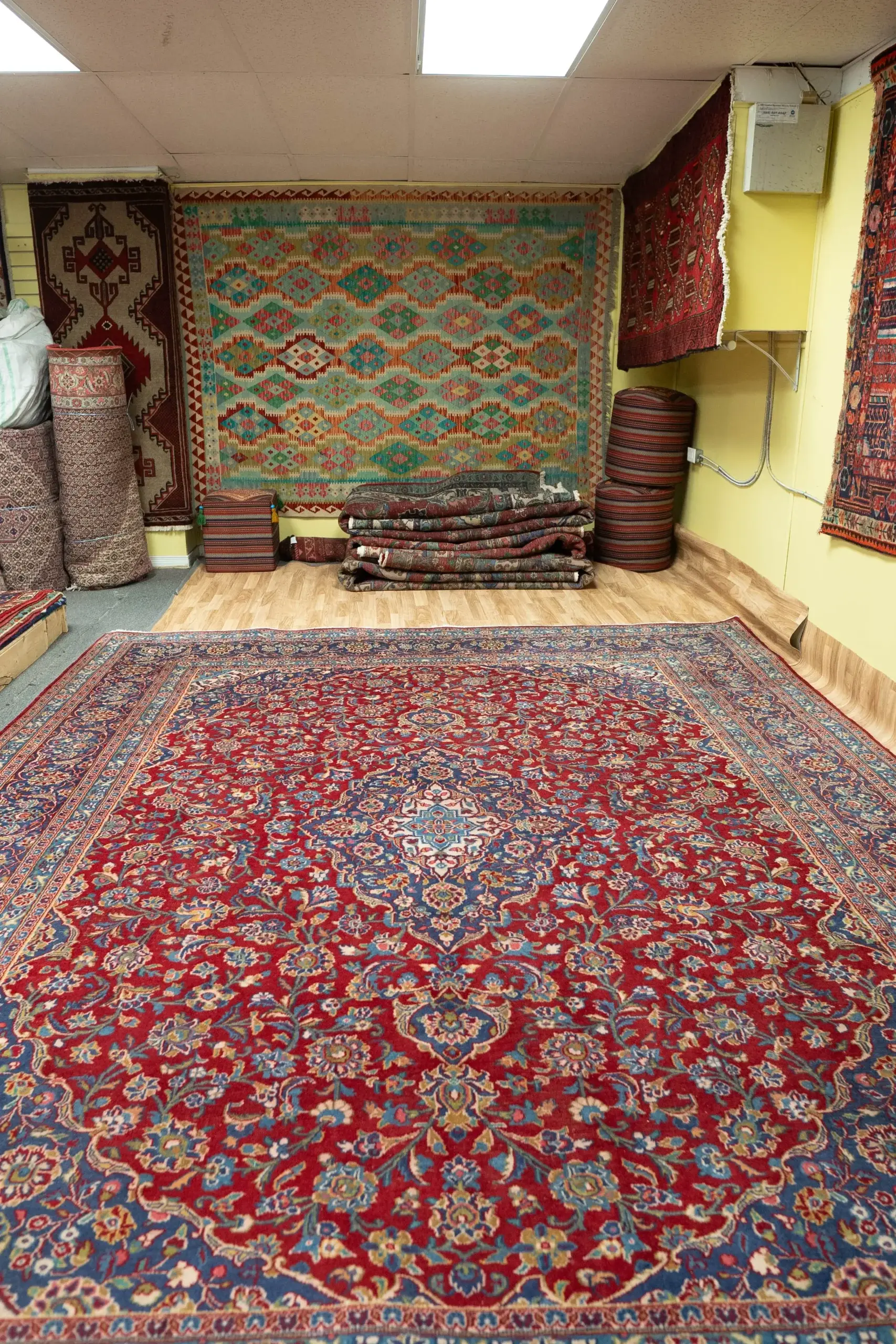 Kashan Wool Rug 9.8 x 12.9' View 1