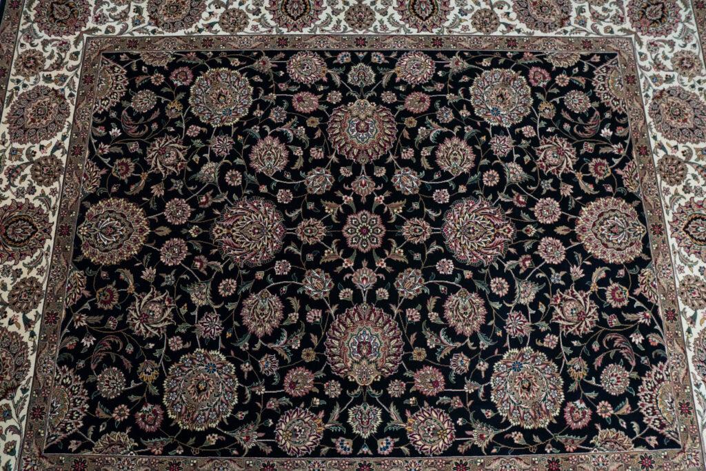 Tabriz Wool Rug 8'x10' View 3