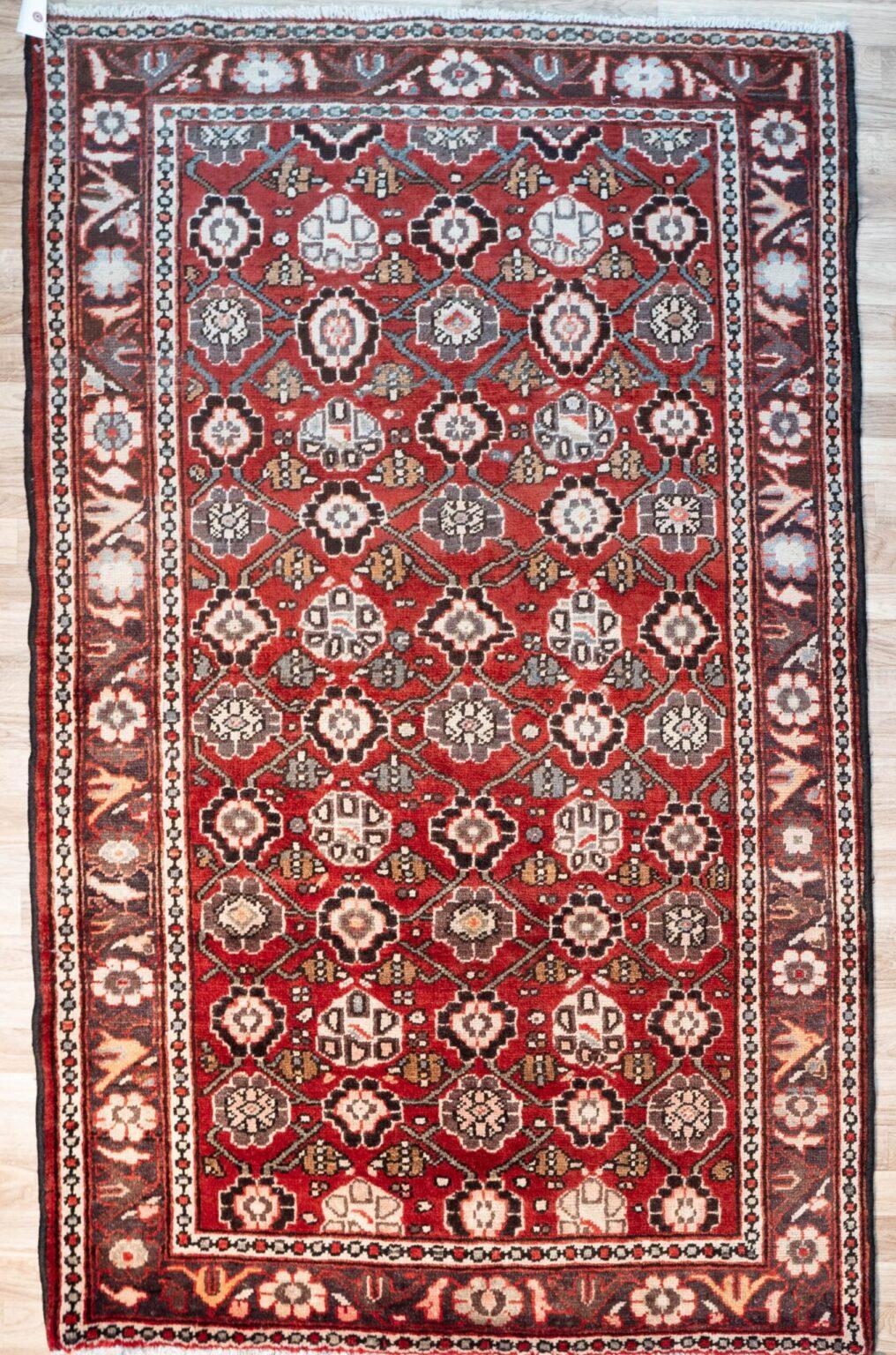Bakhtiar Rug 4.6'x6.6' View 2