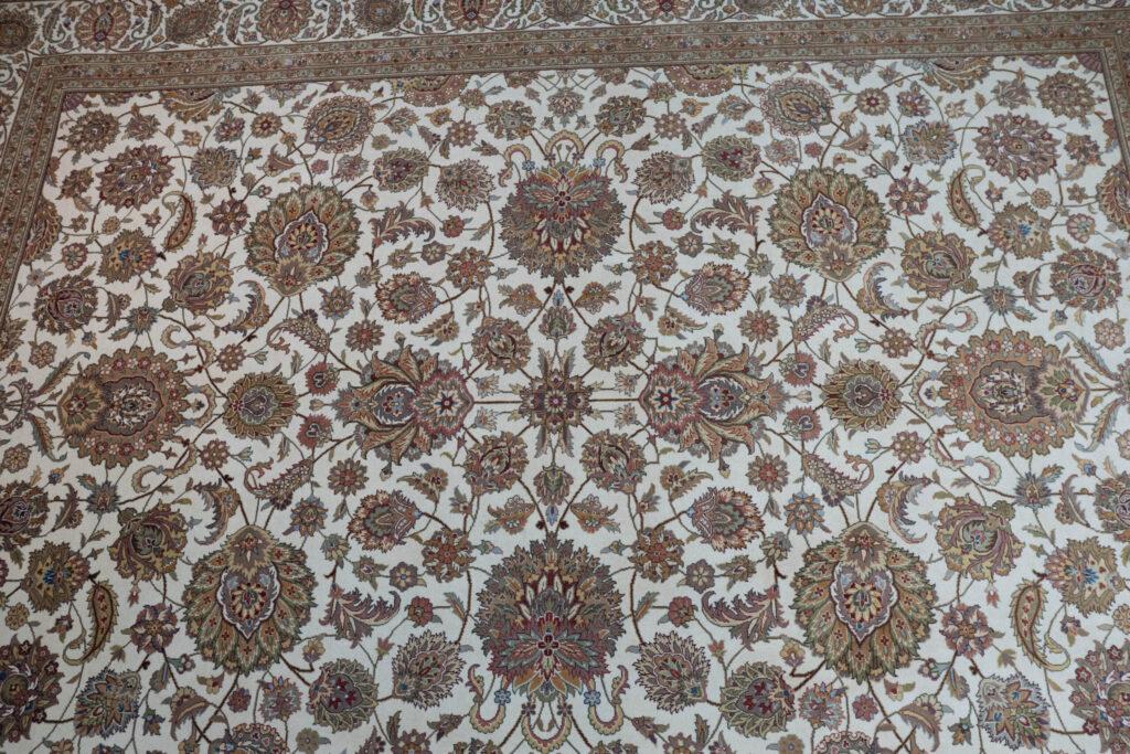 Tabriz Kurk Wool Rug 9'x12' View 3
