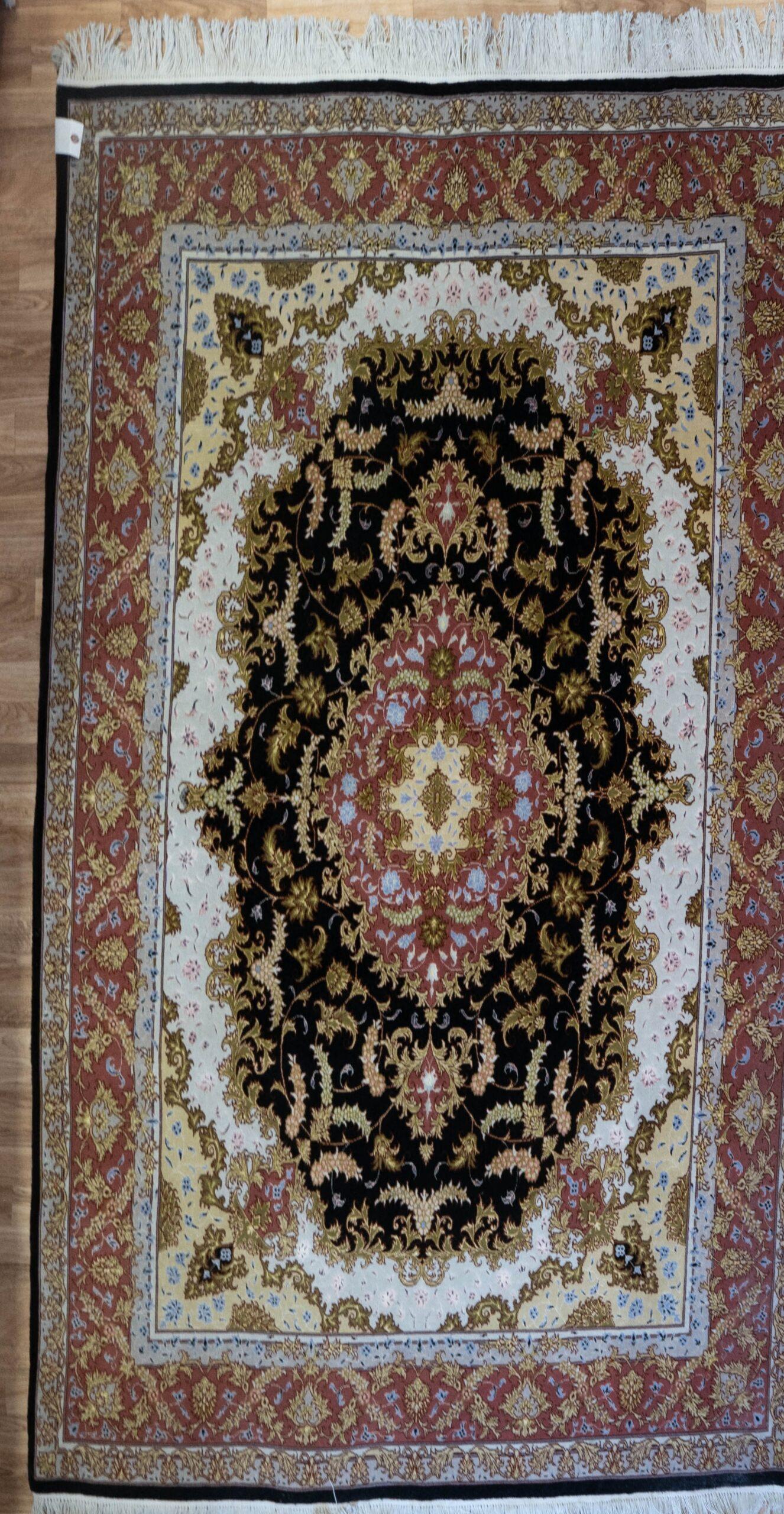 Tabriz Wool Silk Rug 5.6'x7.6' View 1