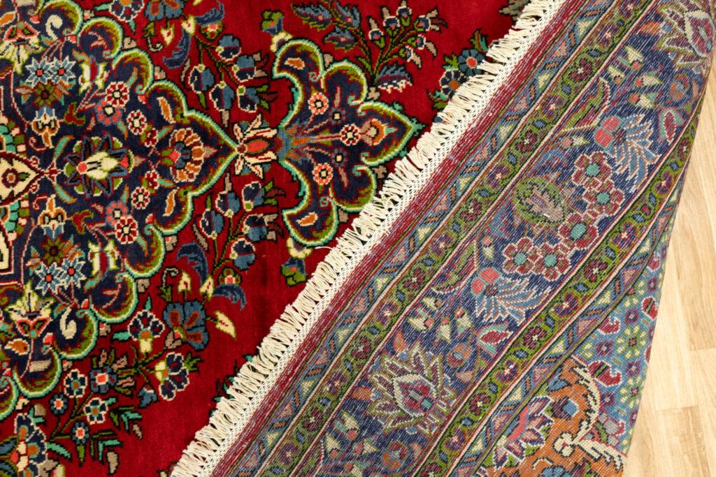 Sarouk Wool Rug 7.0x10.0 View 4