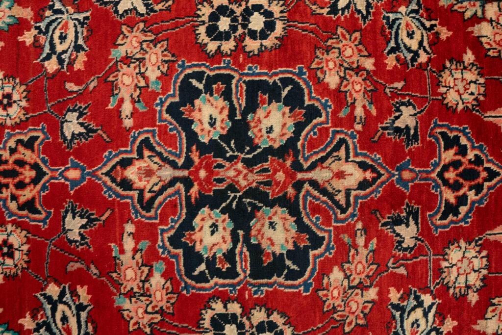 Veese Wool Rug 6.6x9.8 View 1