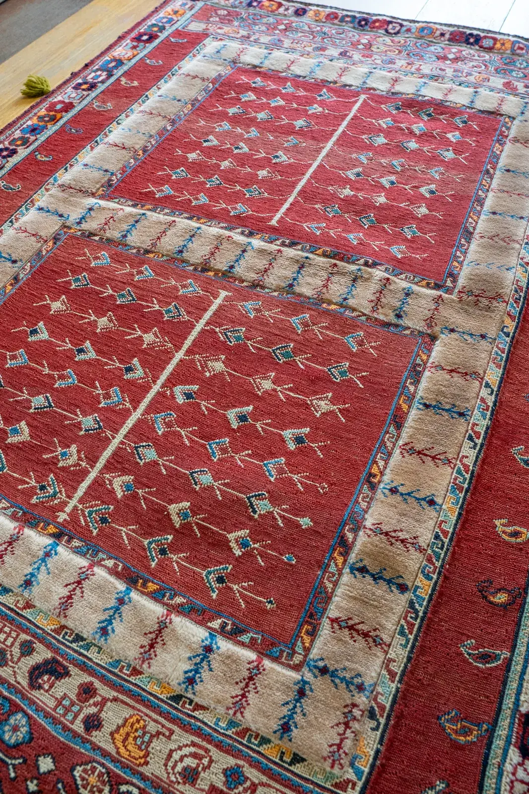 Kilim Rug 3919 – Genuine Hand-Woven Wool Oriental Rug View 4