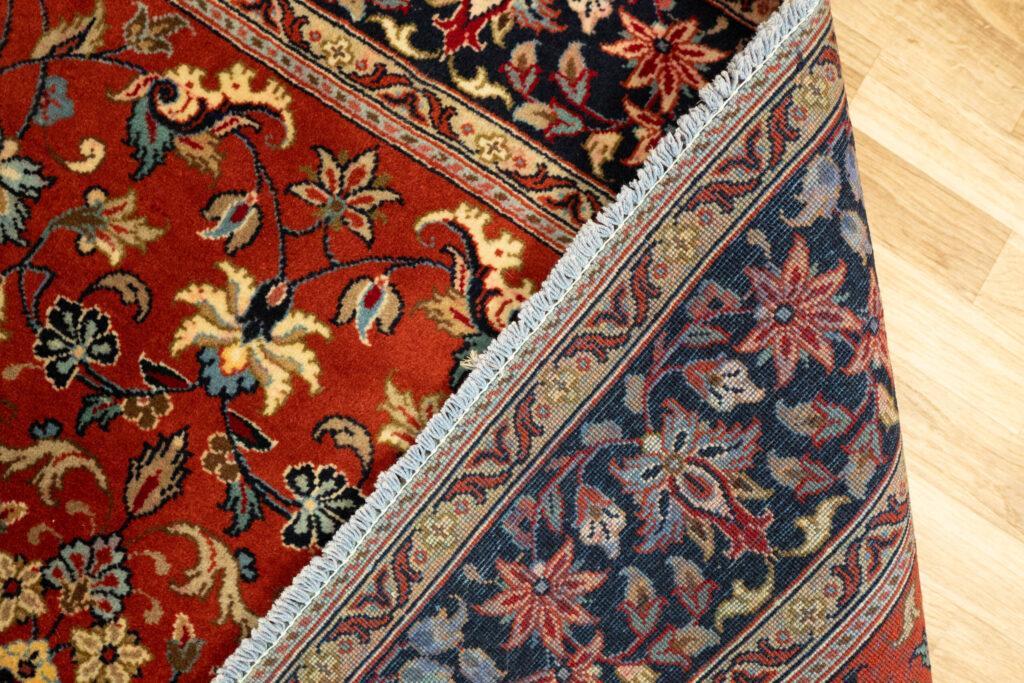 Sarouk Wool Rug 6.8x9.8 View 3