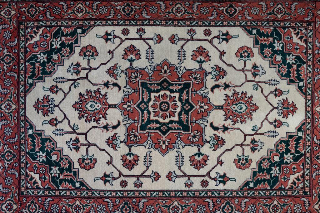 Tabriz Wool Rug 3.6'x5.5' View 4