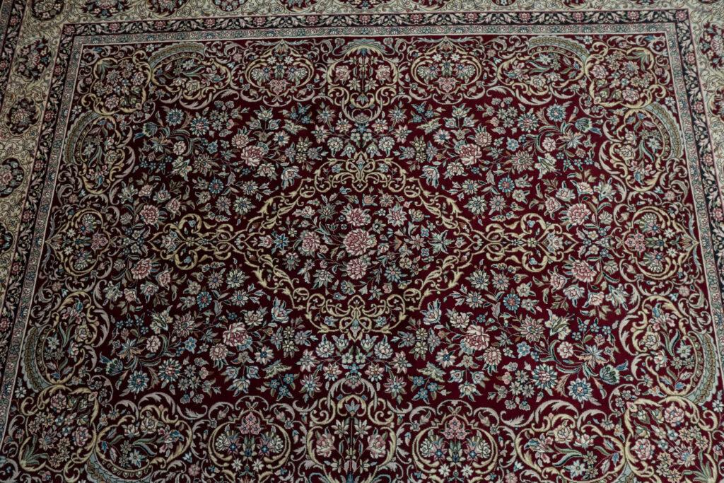 Tabriz Wool Rug 8'x12' View 3