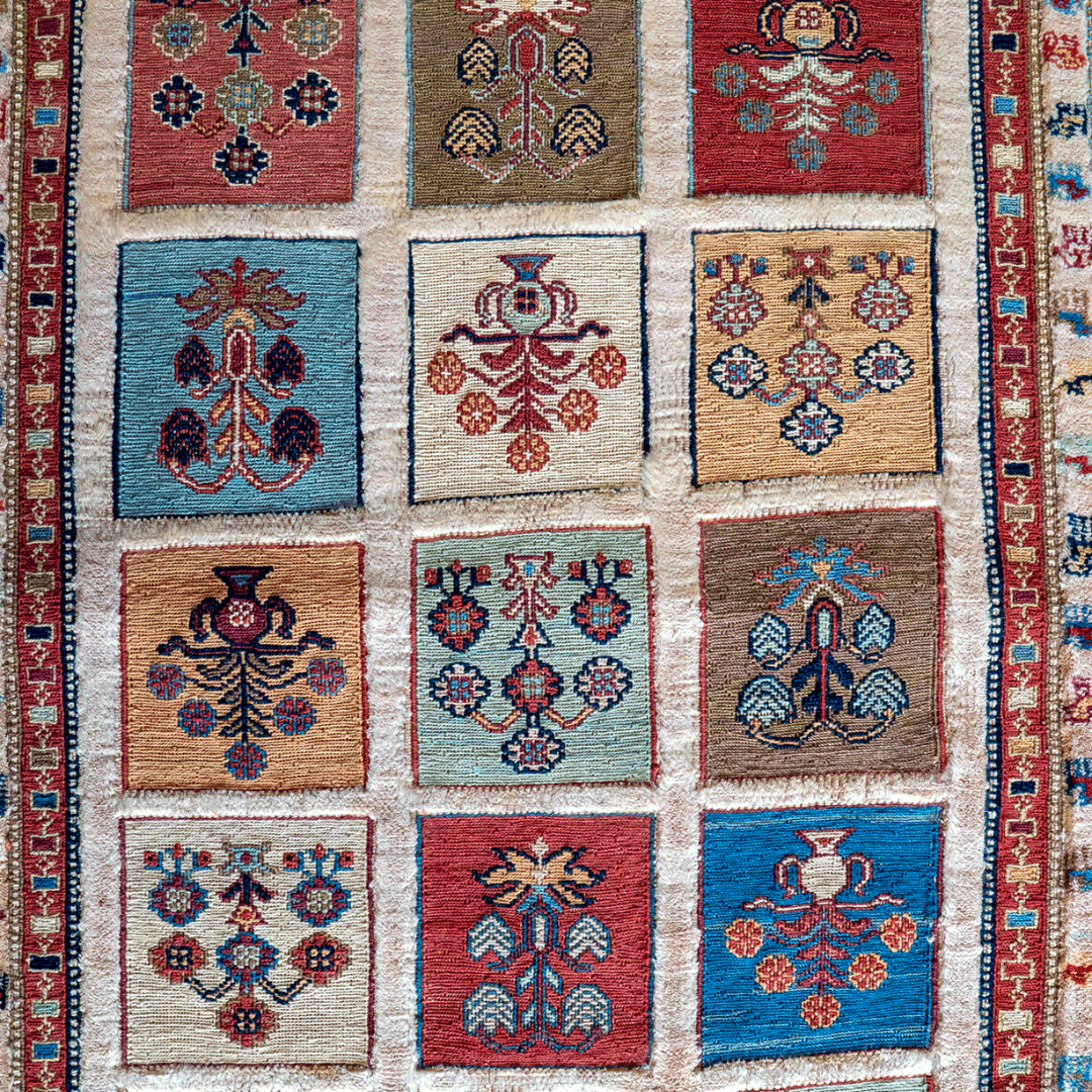 Kilim Rug 3914 – Genuine Hand-Woven Wool Oriental Rug View 2