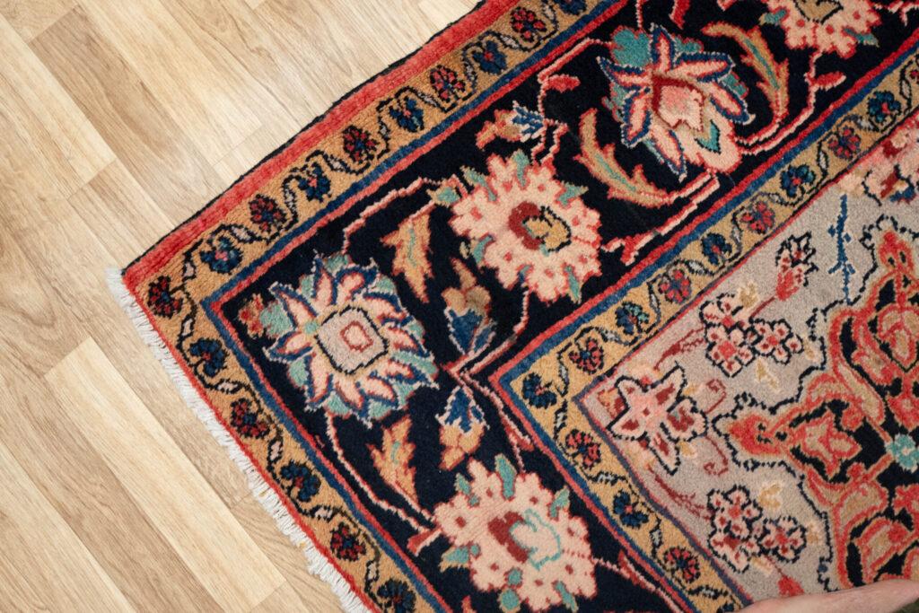 Veese Wool Rug 6.6x9.8 View 2