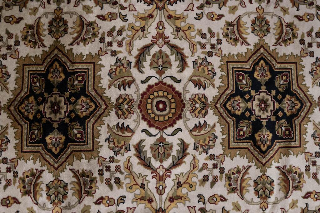 Heriz Wool Rug 8.0x10.0 View 1
