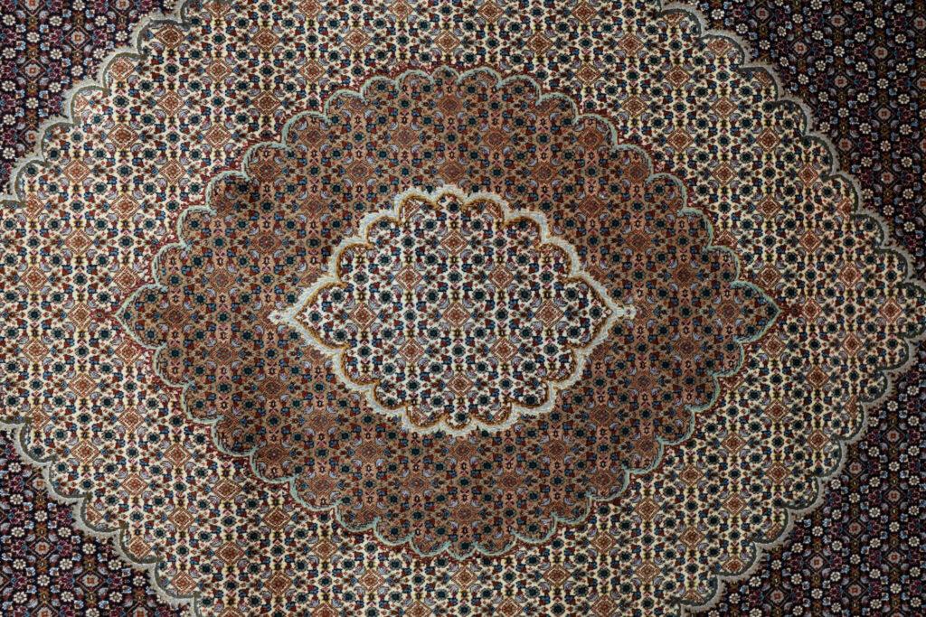 Tabriz Wool Rug 10.0x13.0 View 4