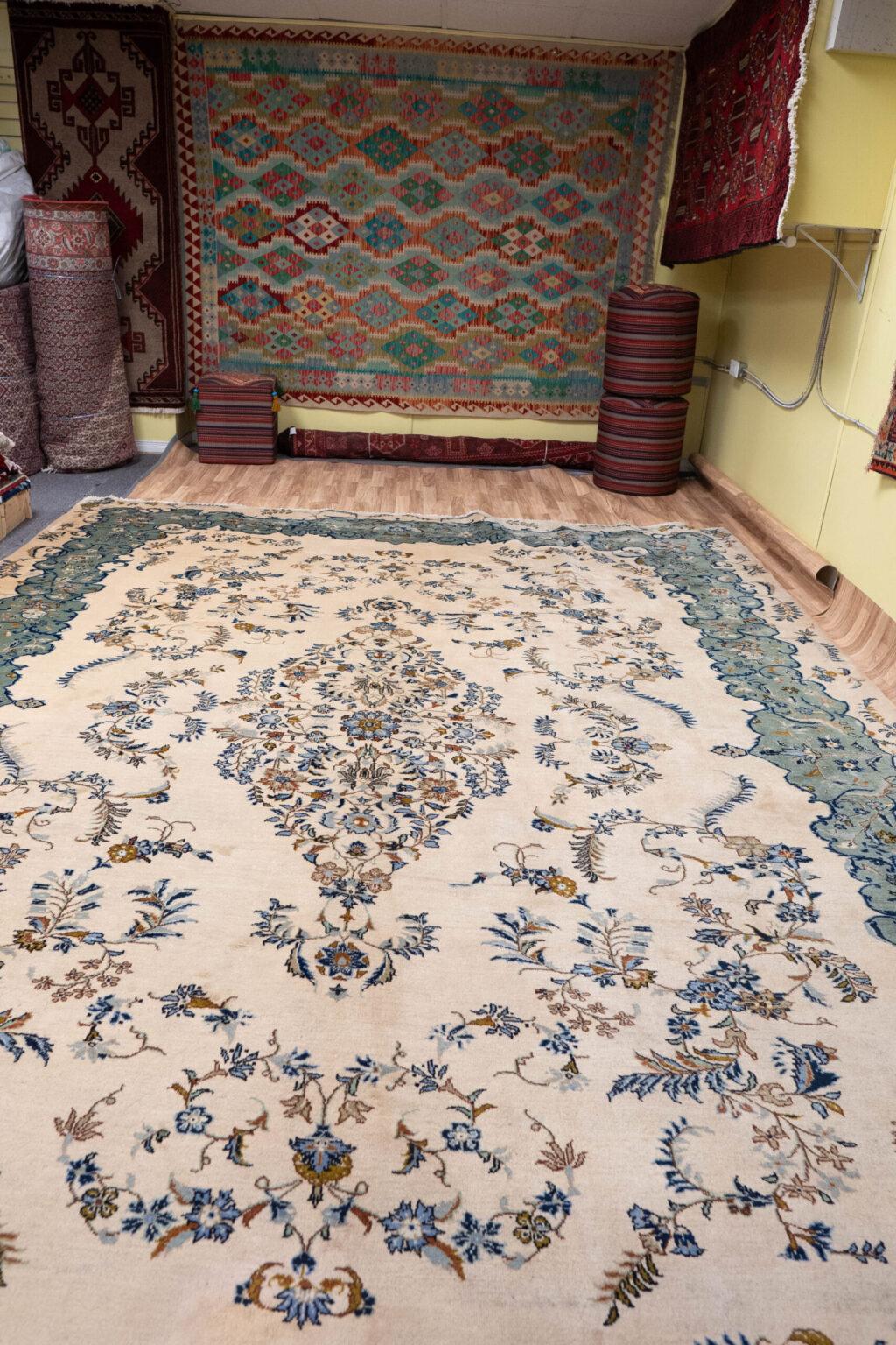 Kashan Wool Rug 13.5x9.6 View 7