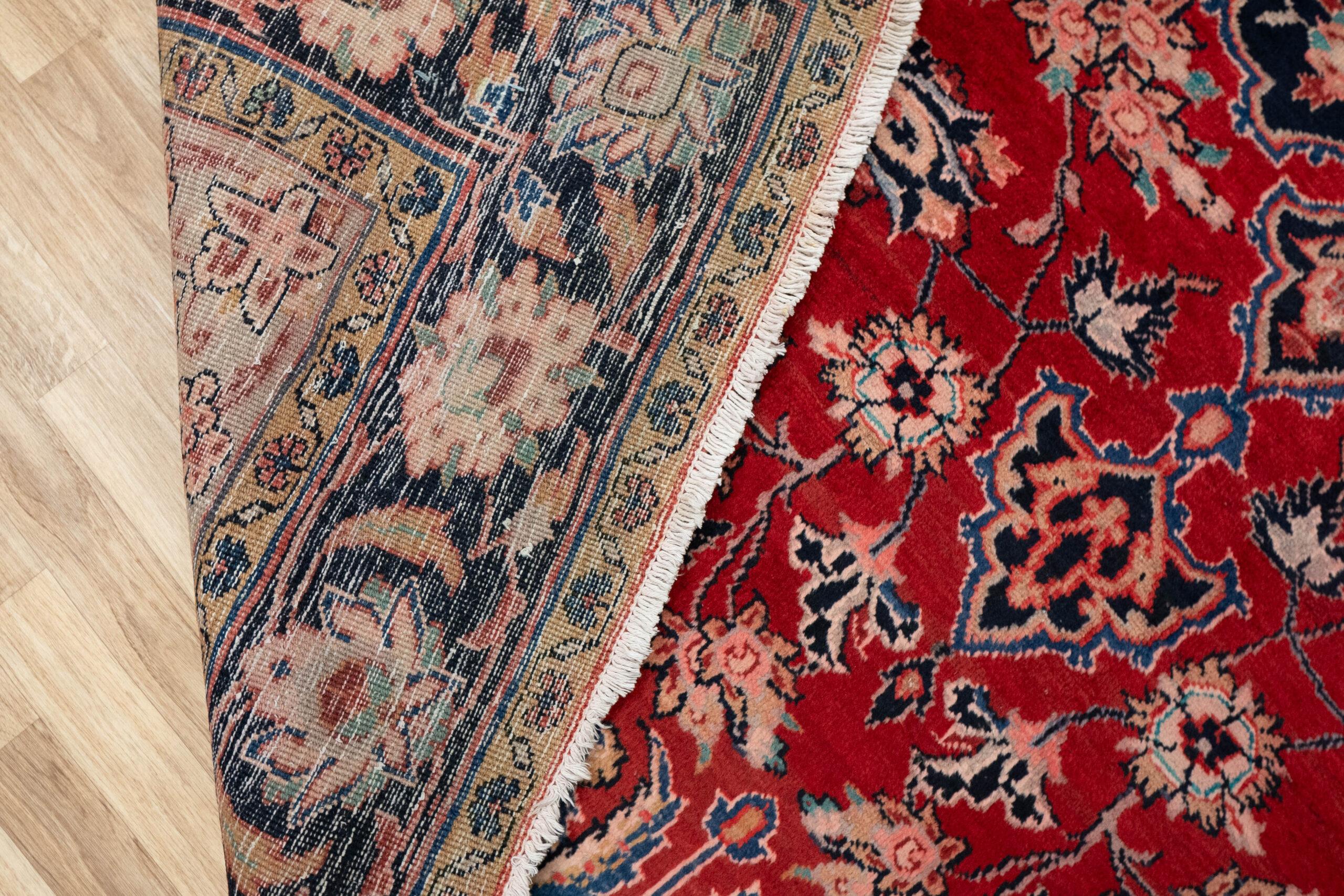 Veese Wool Rug 6.6x9.8 View 3