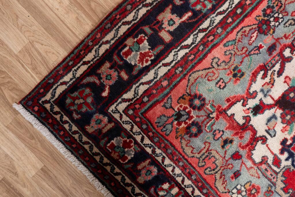 Hamadan Wool Rug 6.7x9.7 View 2