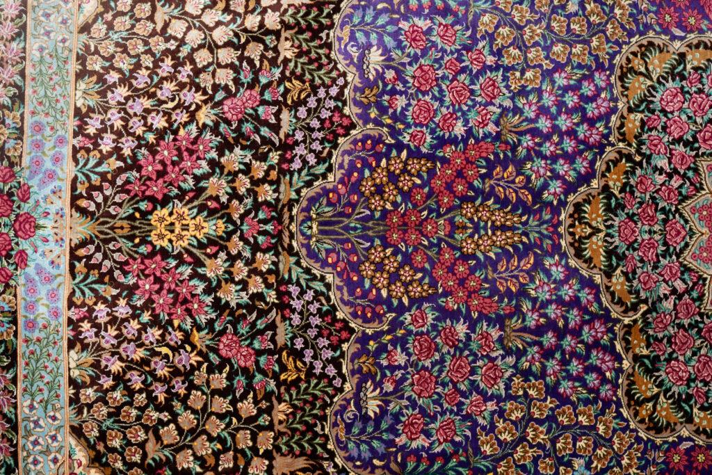 Qum Design Pure Silk Rug 8'x10' View 6