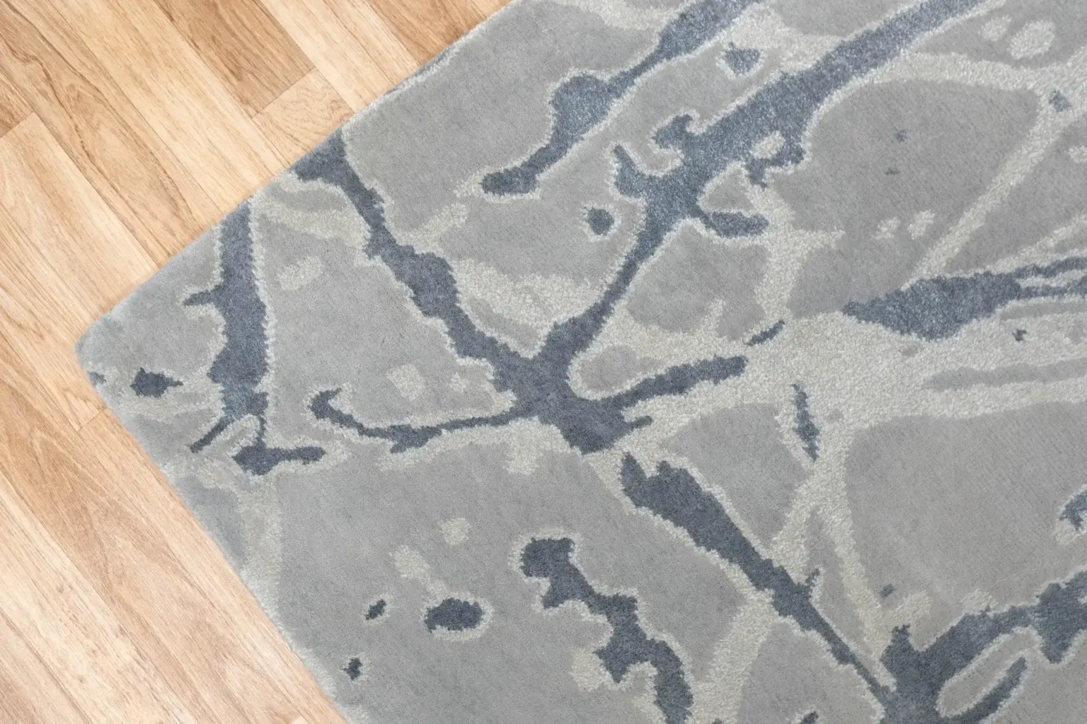 Tibet Wool Rug 6 x 8' View 2