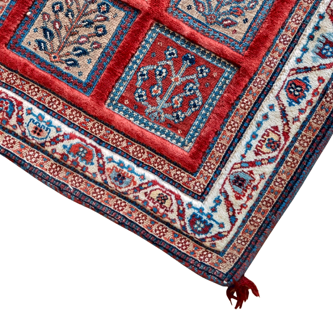 Kilim Rug 3918 – Genuine Hand-Woven Wool Oriental Rug View 2