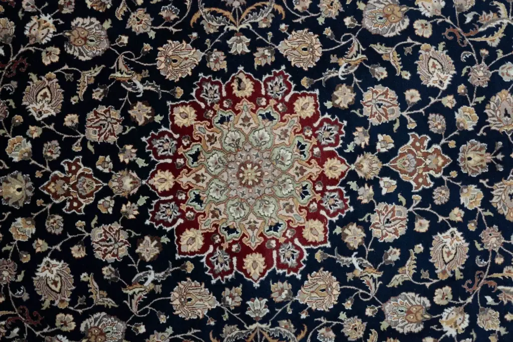 Tabriz Wool Rug 6.0 x 9.0' View 2