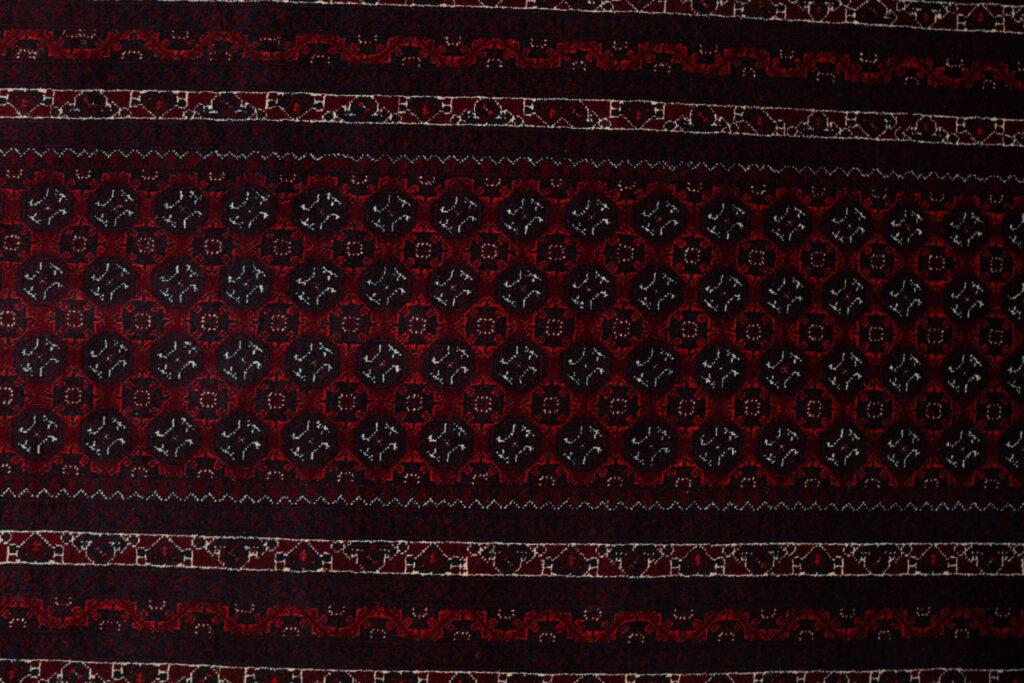 Turkmen Runner 2.8'x9.8' View 2