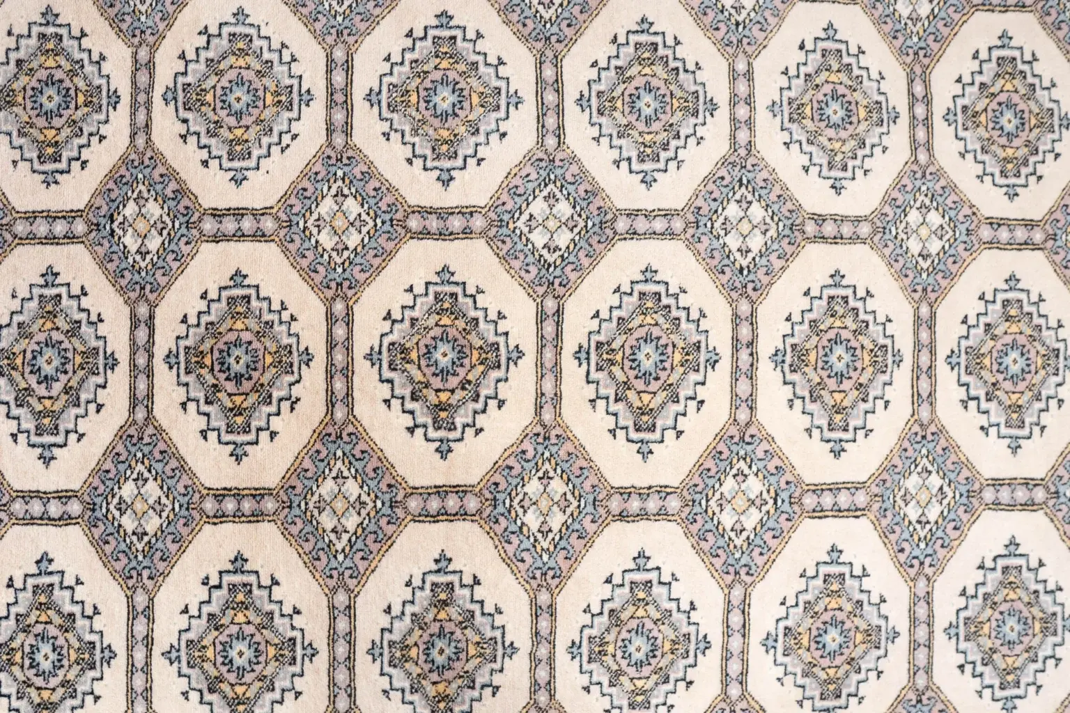 Bokhara Wool Rug 5.0 x 8.0' View 2