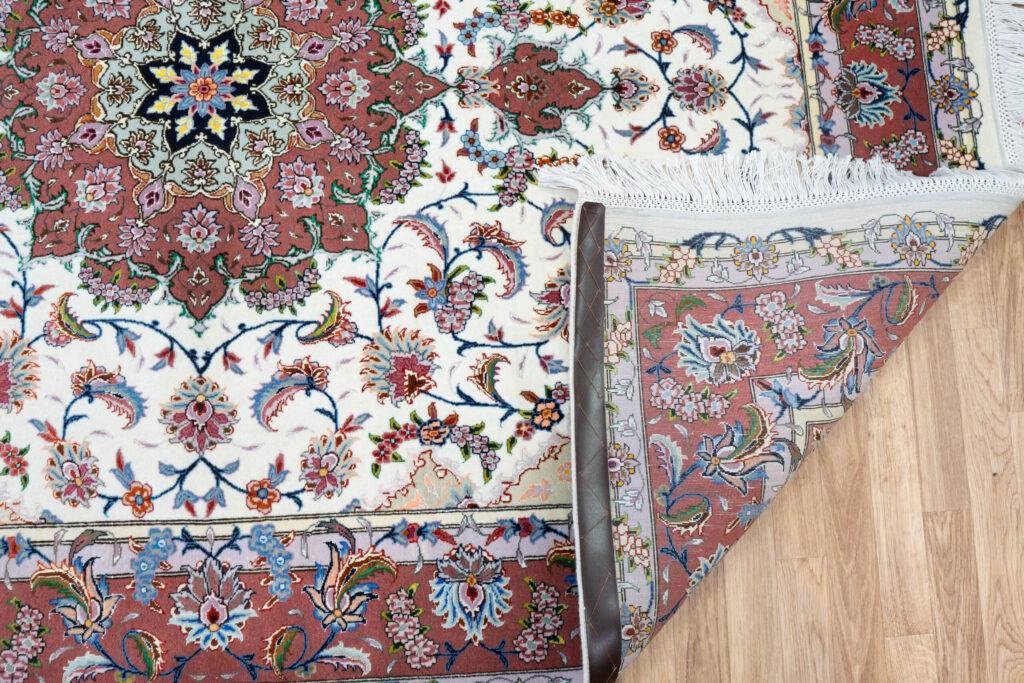 Tabriz Wool Silk Rug 5'x7' View 5