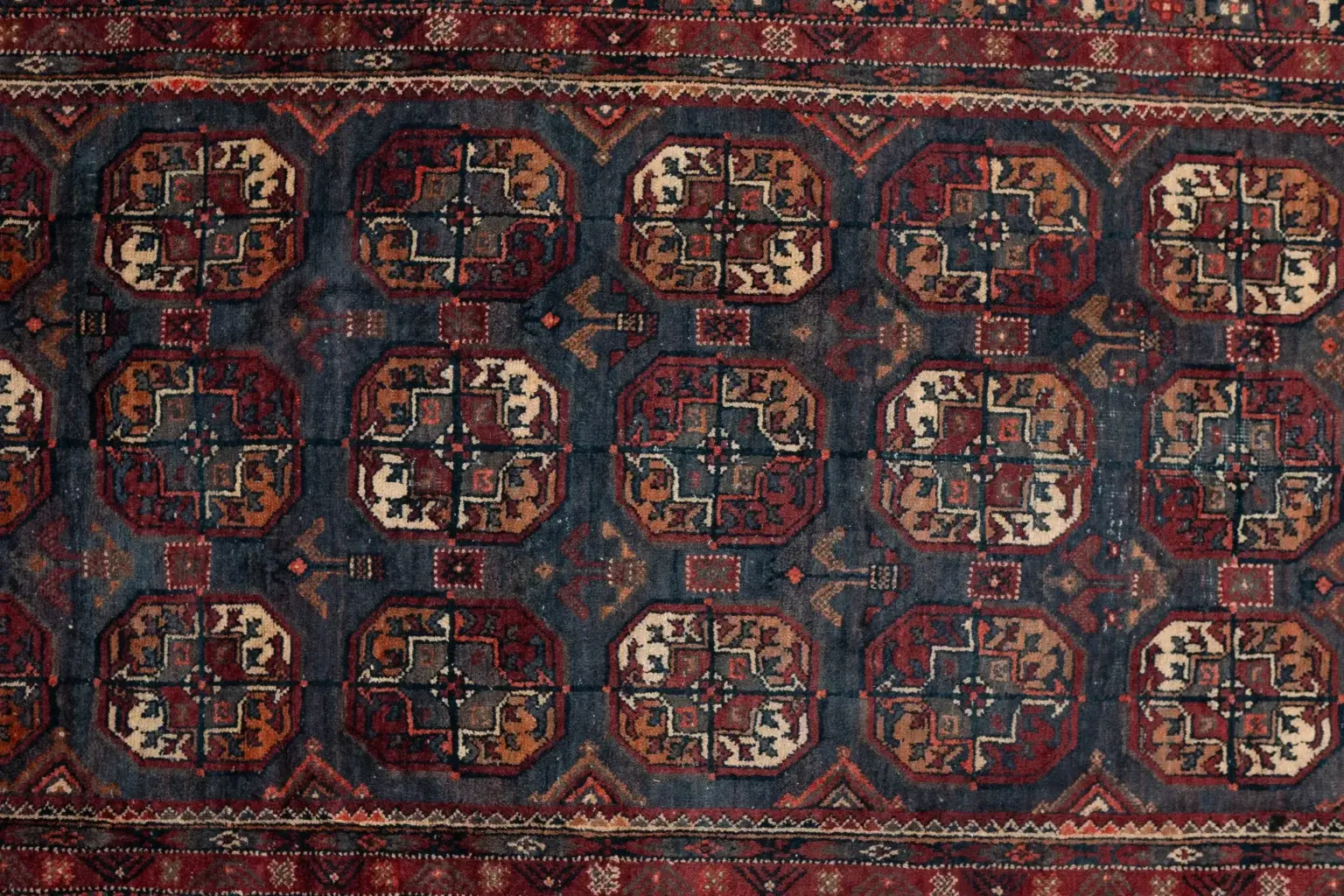 Turkman 4.0 × 9.0 View 1