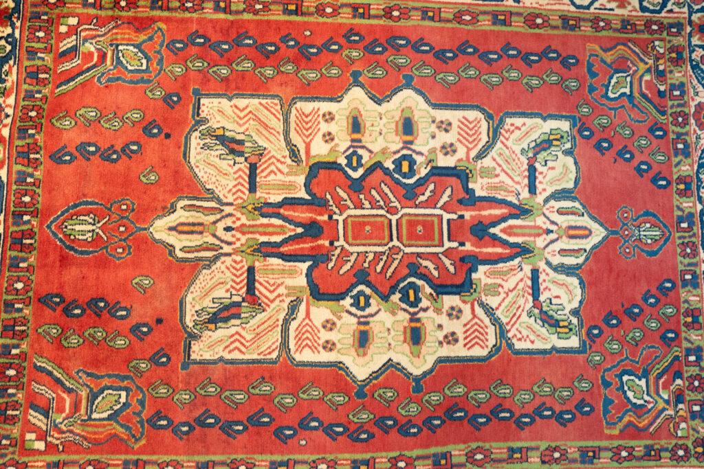 Yezd Wool Pile Rug 5'x7' View 4