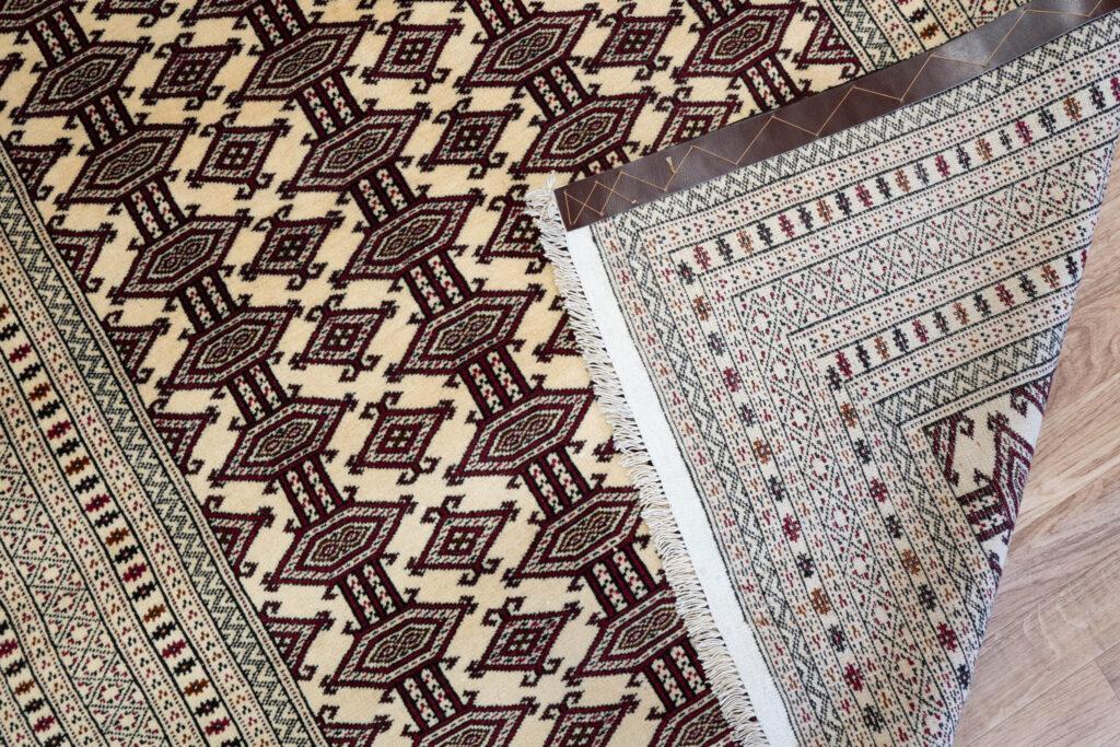 Turkmen Silk Base Rug 4'x6.2' View 5