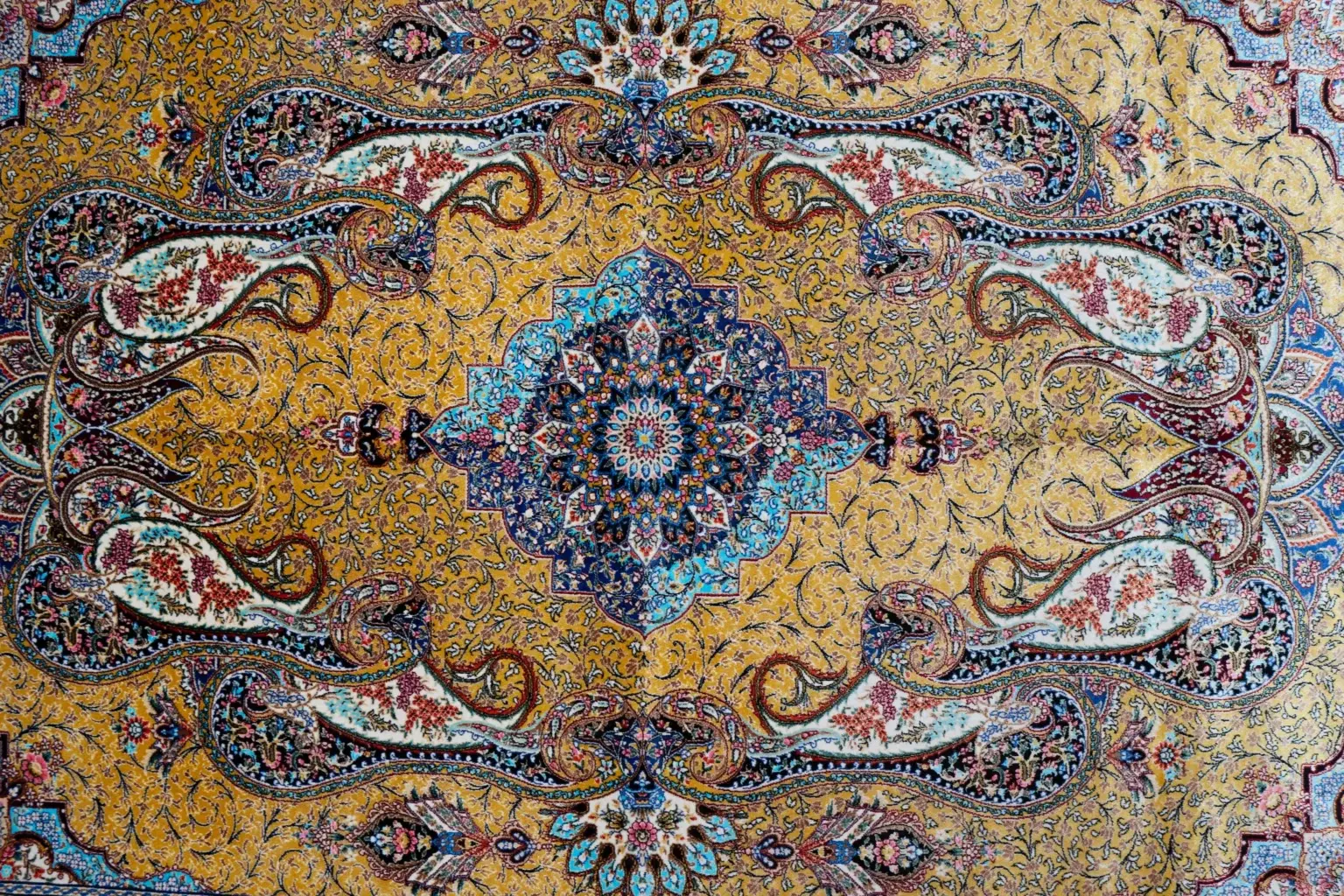 Qum Design Silk 2.0 × 5.0 View 1