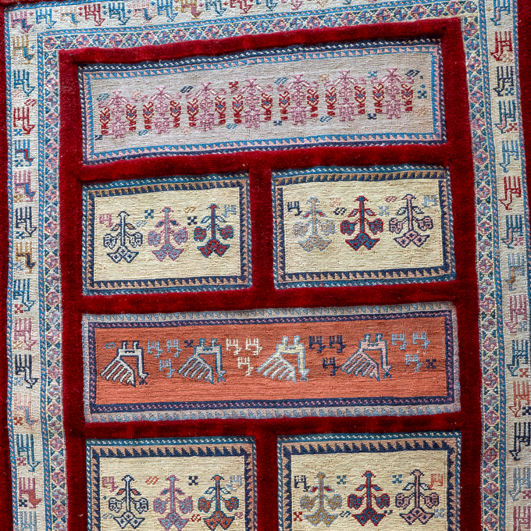 Kilim Rug 3923 – Genuine Hand-Woven Wool Oriental Rug View 2