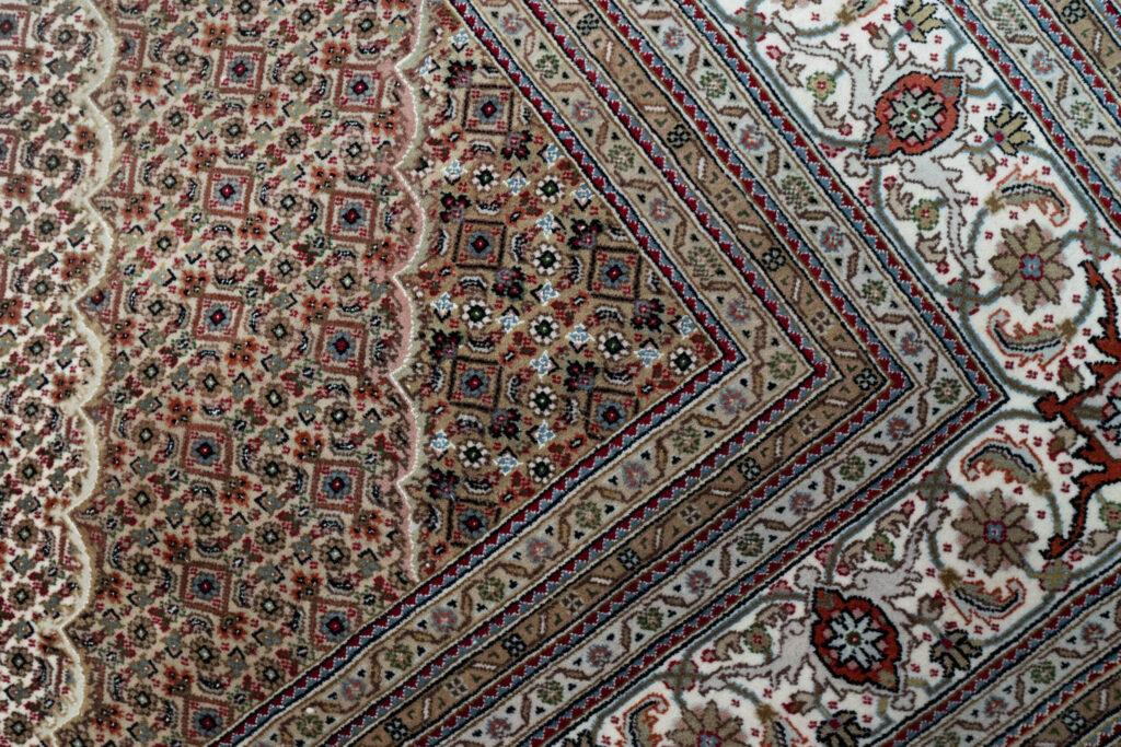 Tabriz Wool Rug 8.5'x11.5' View 4