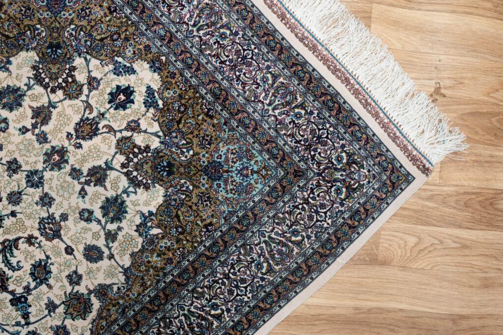 Qum Rug 2.7x9.8 View 4