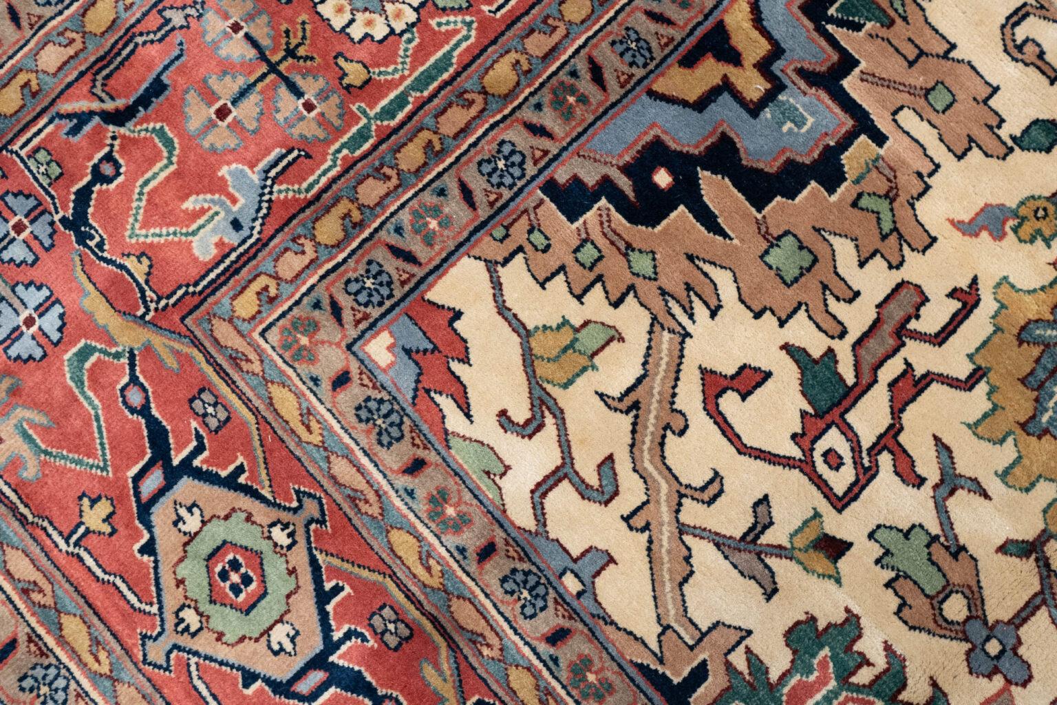 Serapi Rug 10.0x14.0 View 3