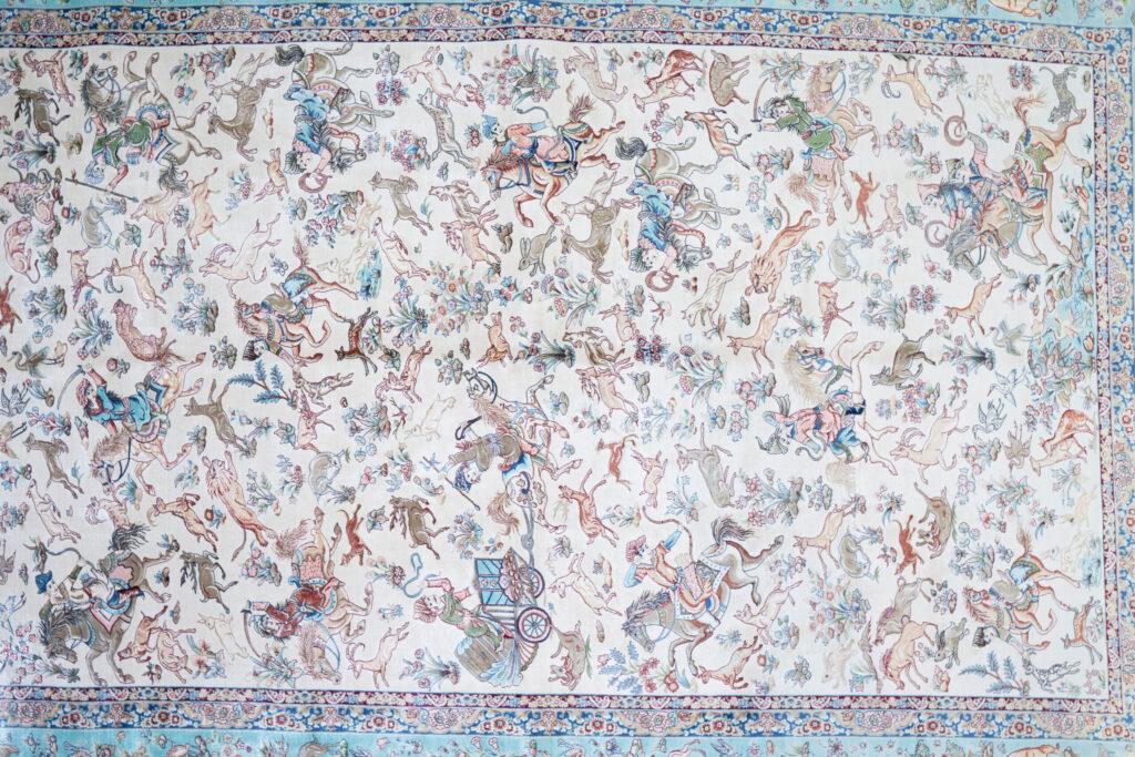 Qum design Silk Rug 5'x7.7' View 2