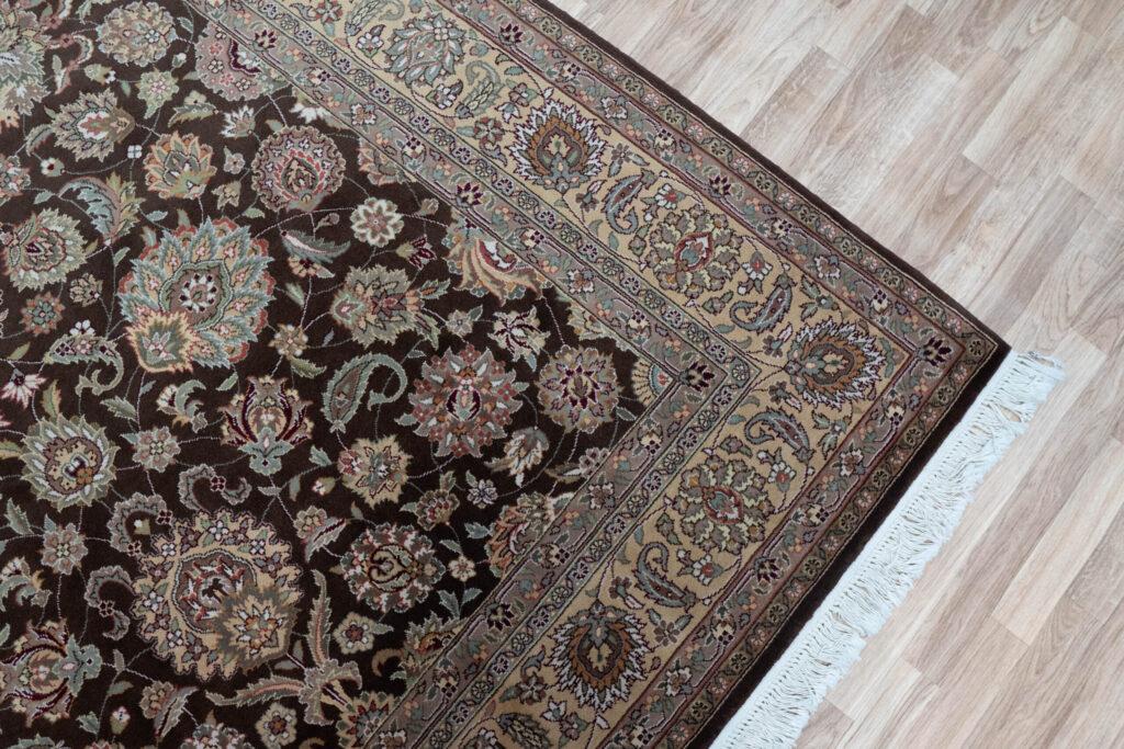 Tabriz Wool Rug 6'x9' View 3