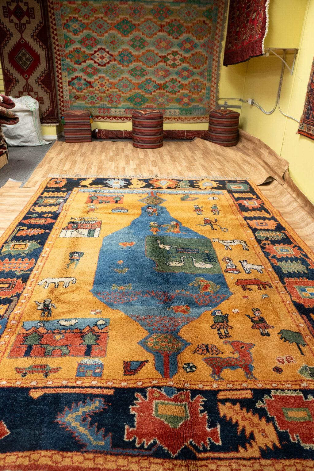 Gabbeh Wool Rug 6.7x9.6 View 1