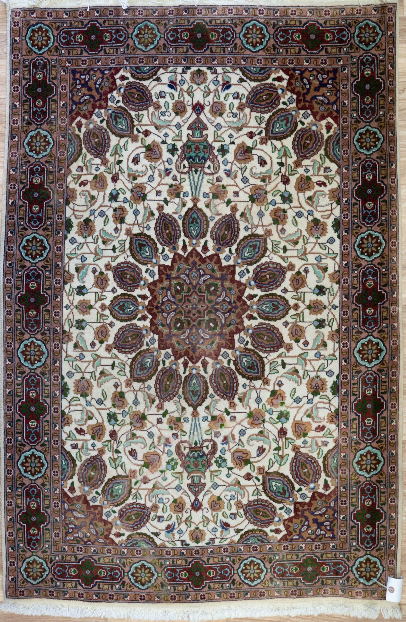 Tabriz Wool Rug 3.2'x5.1' View 2