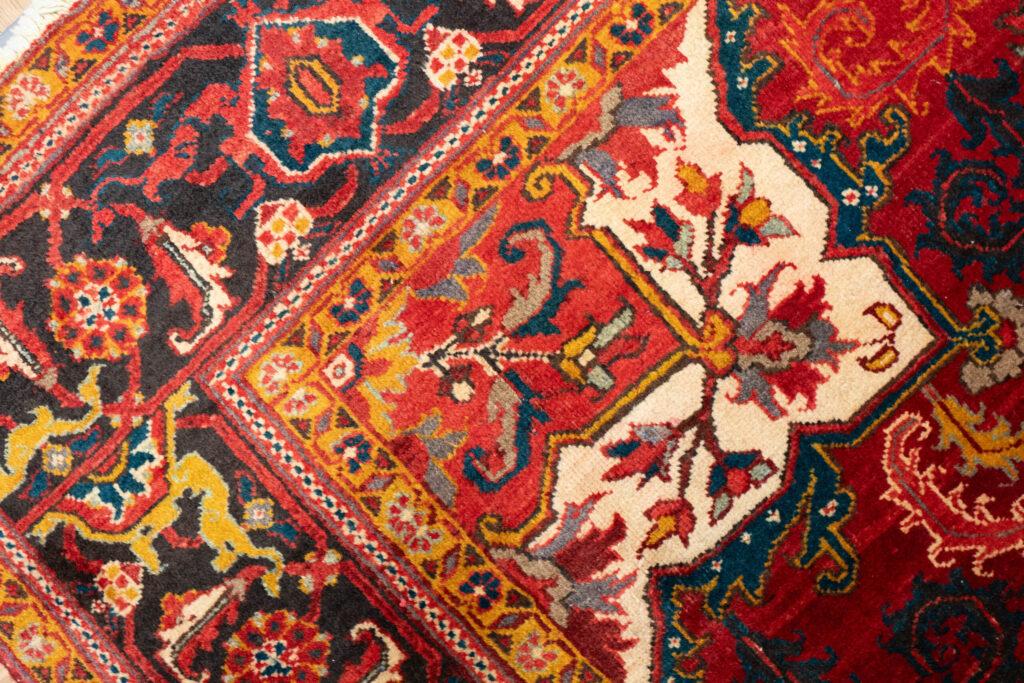 Heriz Wool Rug 6.7x9.7 View 4