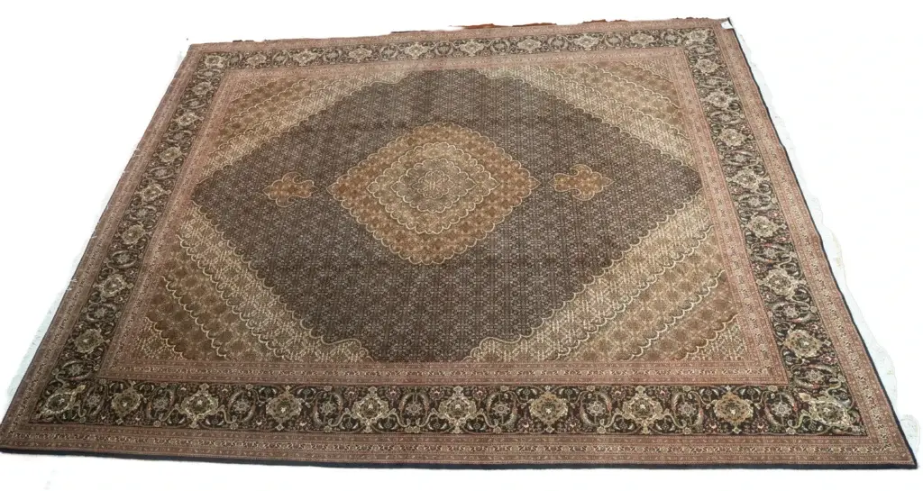 Tabriz Wool Rug 9.11'x13'