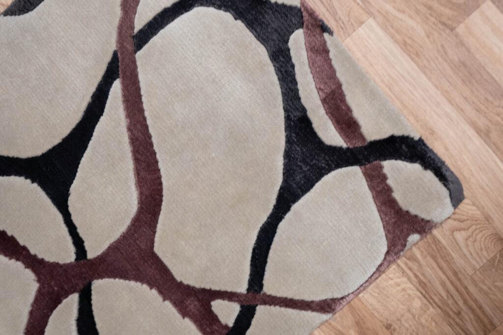 Tibet Rug 2.0x3.0 View 3