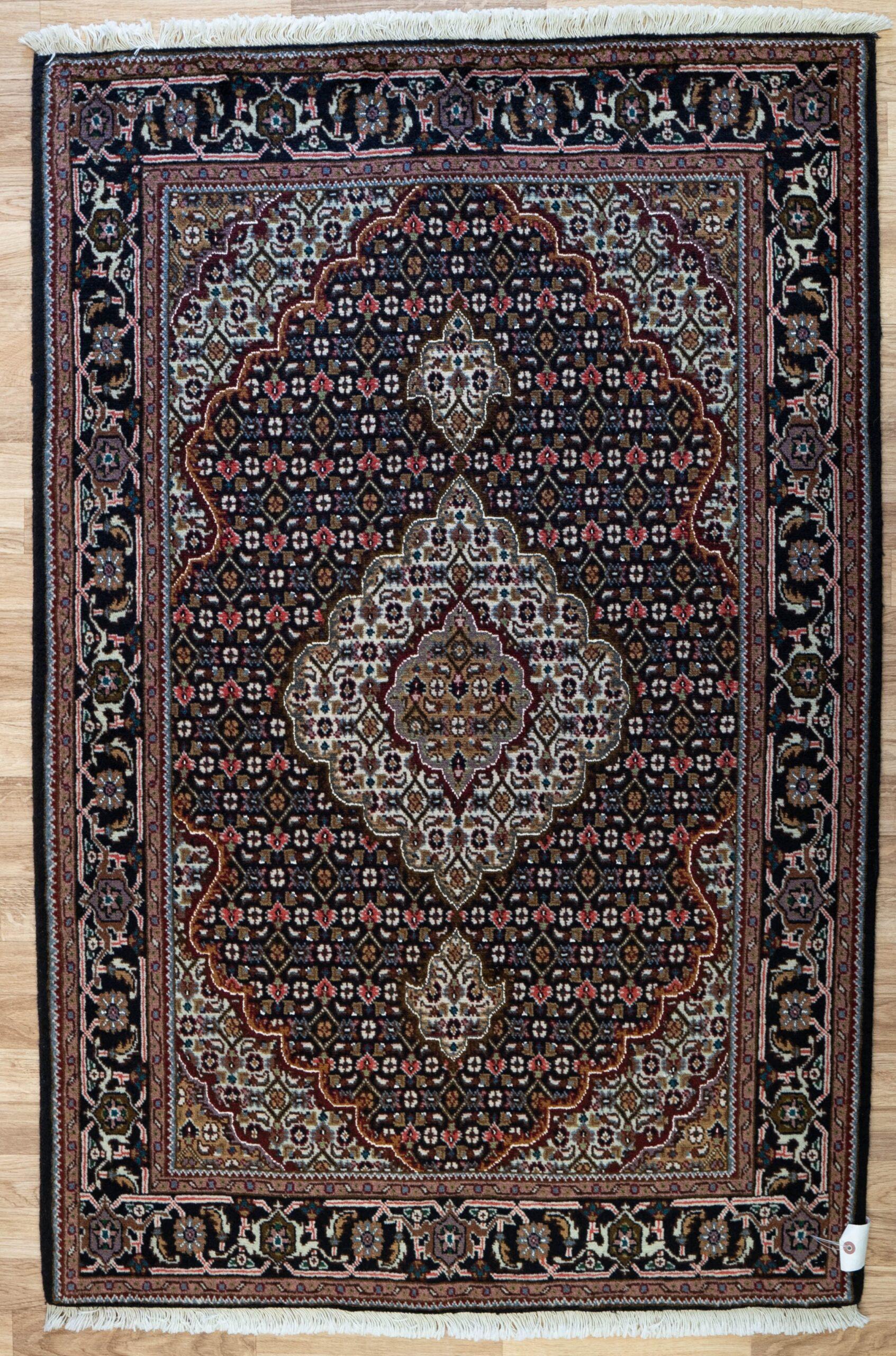 Tabriz Wool Silk Rug 3.2'x5.1' View 1